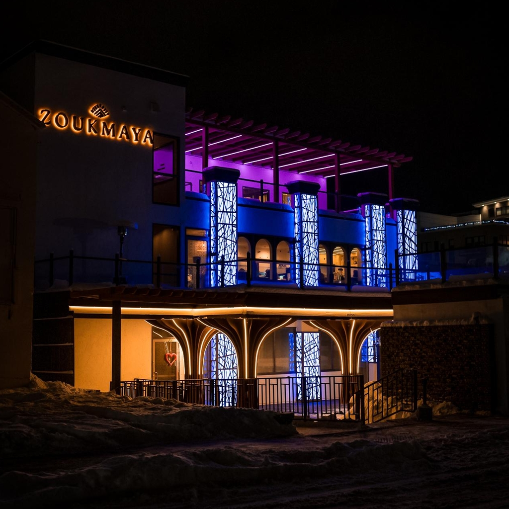 Zoukmaya outside